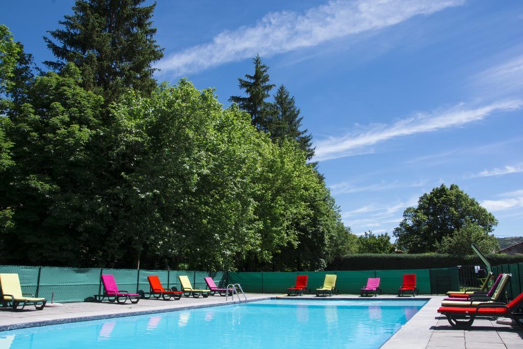 Logis Hotel Le Ceans Orpierre Exterior foto